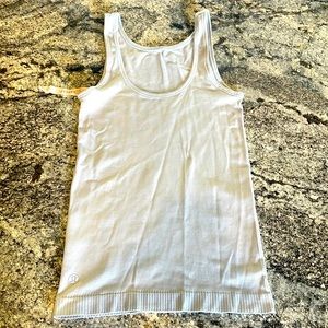LuluLemon ribbed tank top 2